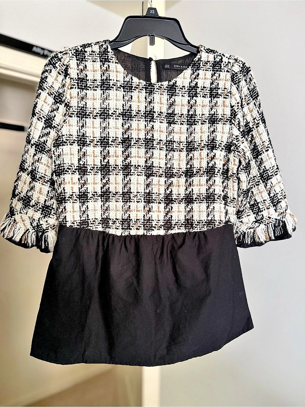 Zara Plaid Peplum Top in Black & White Size XS Like New